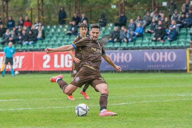 他频繁积极 他频繁积极